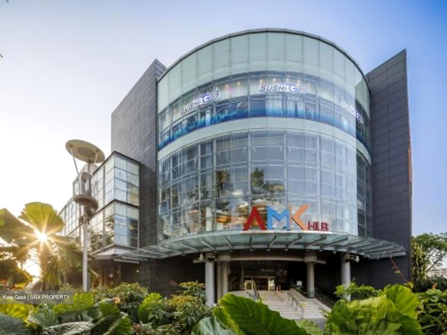 Ang Mo Kio (amk) Hub (D20), Shop House #614493141